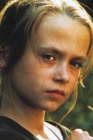 Karolina Ostrozna as Crow