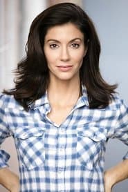 Jennifer Titus as Zoe