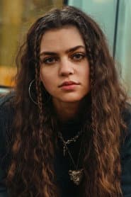 Lilly Wiedemann as Swentja Pfennig