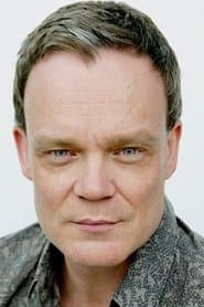 Joel Tobeck as Ray Conway