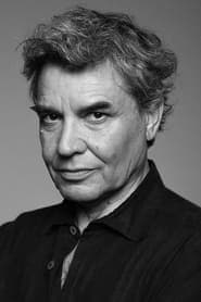 Alejandro Goic as Gabriel