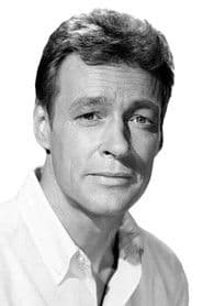 Russell Johnson as Greiner