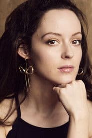 Jodi Lynn Thomas as Vicky