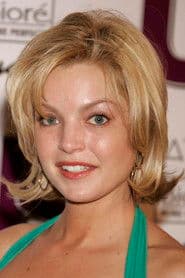 Clare Kramer as Daphne