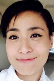 Ammara Siripong as Som