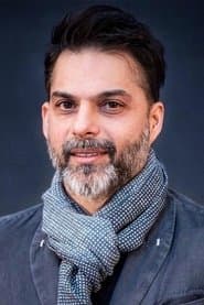 Payman Maadi as Murat Alimov