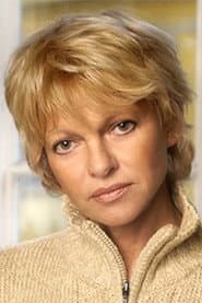 Mária Gór Nagy as Zsuzsa