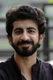 Roshan Mathew as Ameer