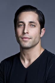 Brett Ryan as Ed Braxton