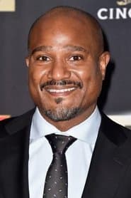 Seth Gilliam as Officer Payne