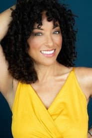 Janice Mendes as Sara