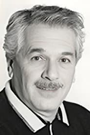 Michel Muller as Félix