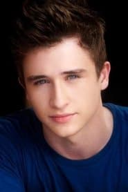 Kesun Loder as Aaron Davis