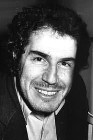 Stefano Satta Flores as Il comandante