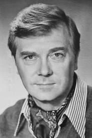 Anatoliy Kuznetsov as Lieutenant