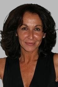 Adriana Vega as Hippie 1