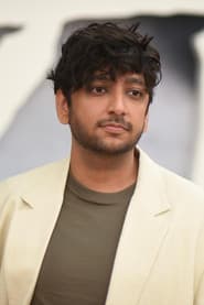 Nik Dodani as Seamus