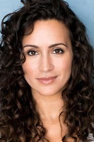 Melissa Marty as Elizabeth