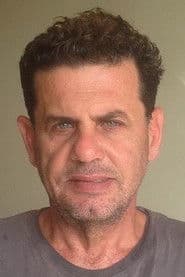 Uri Klauzner as Moshe Ben Moshe