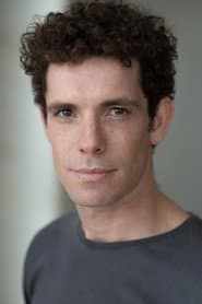 Yavor Baharov as Stash