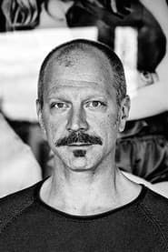 Simon Hatzl as Heinrich Plöschberger