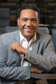 Miguel Céspedes as Quepis