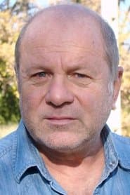 Jacques Bouanich as Hakeem