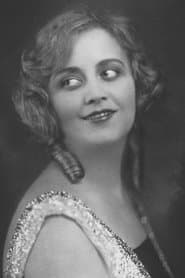Alexandra Sorina as Yvonne Orlac