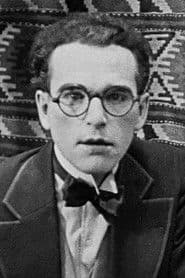 Gaylord Lloyd as Man