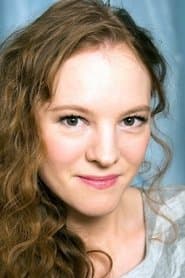 Julie-Marie Parmentier as Léa Papin