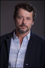 António Pedro Cerdeira as Manuel Marto