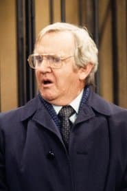 Arthur Malet as MacGruder