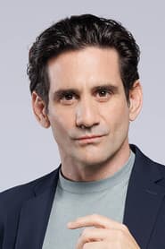 Odysseas Papaspiliopoulos as Nikos Kazantzakis