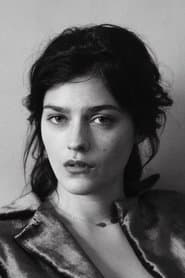 Amber Anderson as Elinor