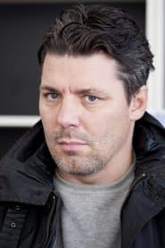 Janne Hyytiäinen as Nyrhinen