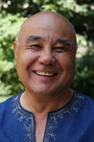 Murat Nurasilov as Buyer of a Mercedes