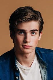 Raphael Ruggero as Teenage Luke