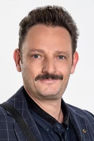 Ricardo Fastlicht as Rodrigo