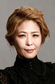 Hwang Seok-jeong as Shopkeeper