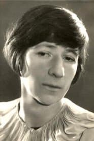 Serafima Birman as Chuchundra / Nagaina (voice)