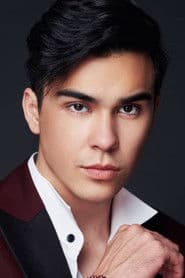 Erdin Werdrayana as Denis