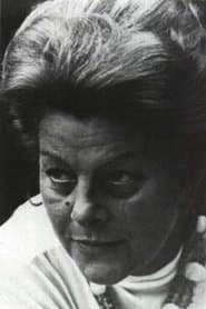 Aleka Katselli as Klytaemnistra