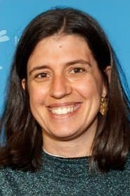 Ana Vasconcelos as Young Beatriz