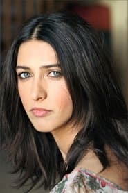 Olivia Magnani as Alessia Massari