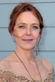 Agnès Soral as Josiane