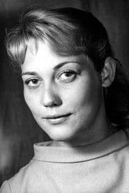 Maria Emo as Eva Braun