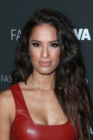 Rocsi Diaz as Claudia