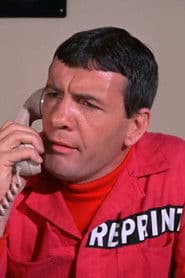 Rico Cattani as Dubovsky