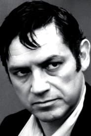 Lautaro Murúa as Pablo Aguirre