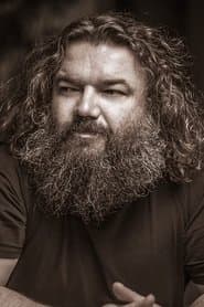 Toby Hargrave as Giant